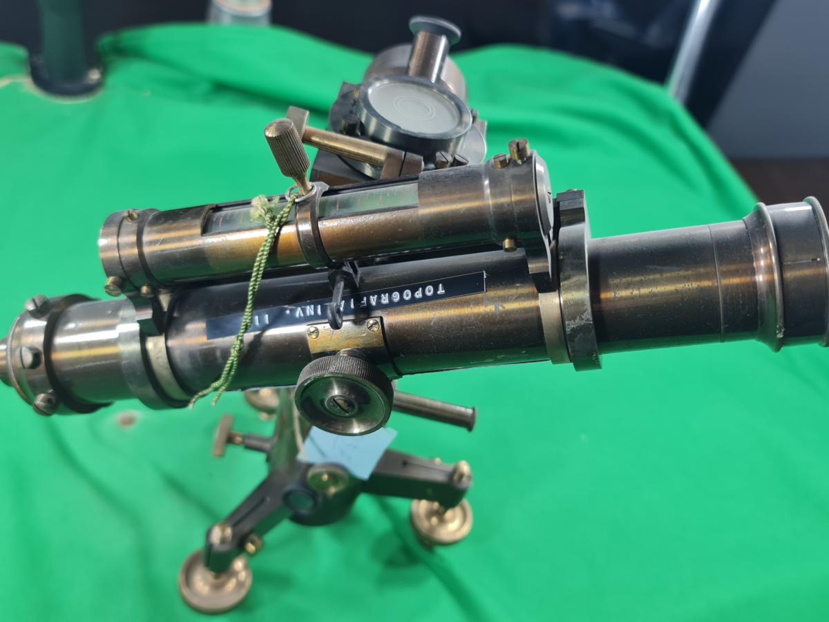 Squadro con cannocchiale, Costruttore “M. Anhalt”, Anno di produzione inizi 1900